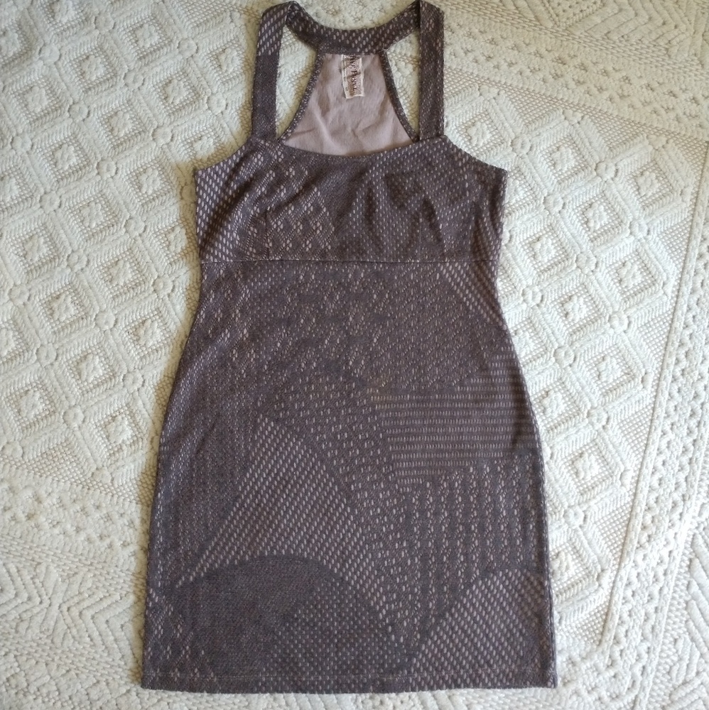 Lace material, FREE PEOPLE dress. Size Small petit